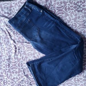 Maternity jeans size 16/33r isabel maternity